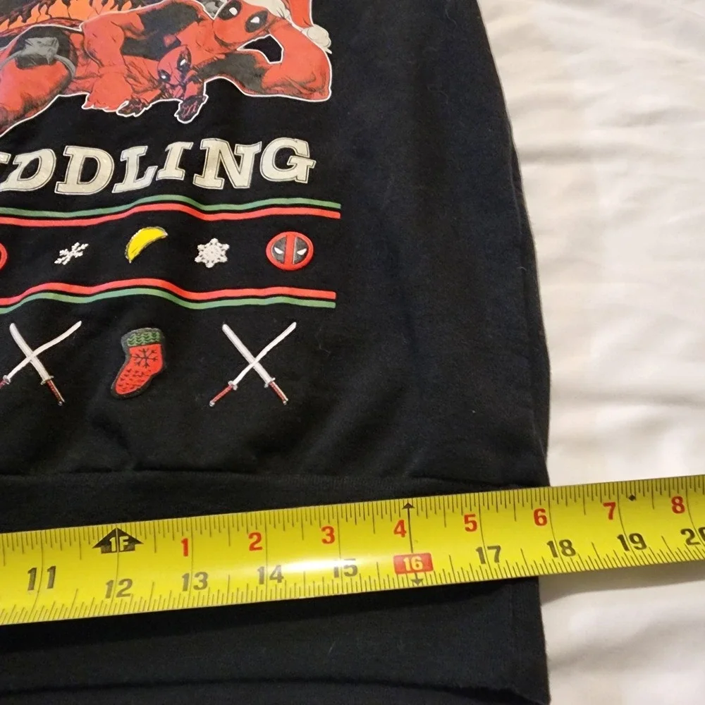 Ugly Christmas Sweater Deadpool Season For Cuddling Size S Black‎ - Picture 7 of 9